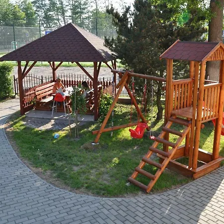 Pod Brzozami Homestay Niechorze